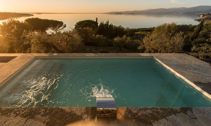 San Feliciano Villa | Casa en Magione con Vista al Lago y Piscina