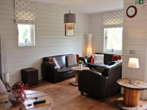 Marcouray Casa | Holiday Home in Jupille near Forest Trails, cleaning included