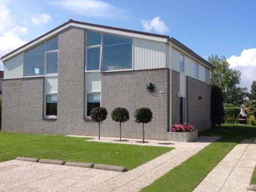 Kamperland Casa | Holiday Home in Kamperland near Beach