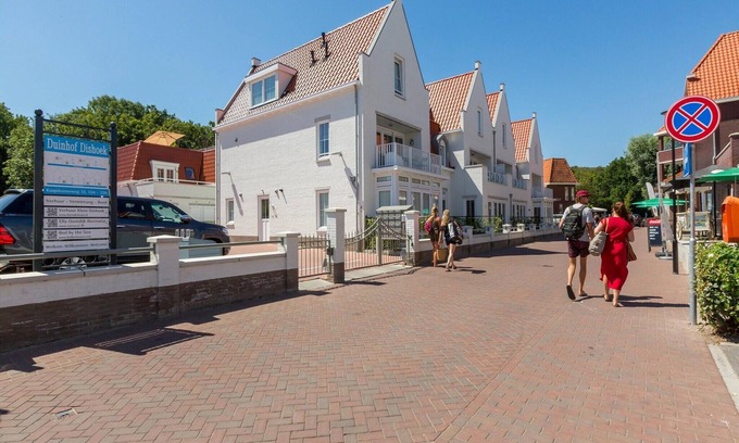 Dishoek Casa | Holiday Home in Koudekerke near the Beach