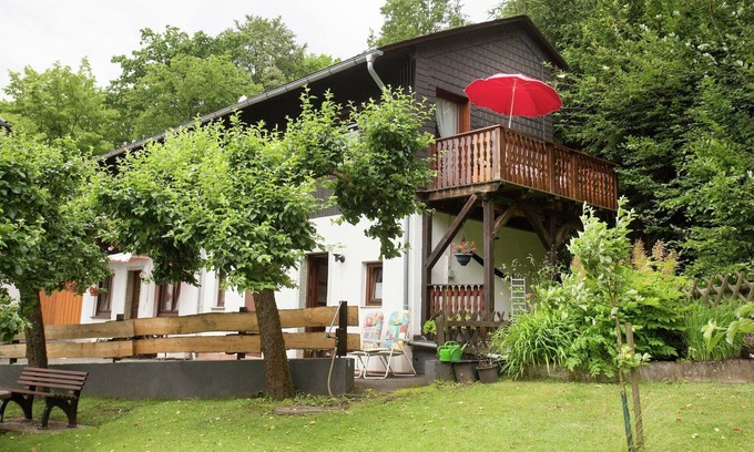 Oberschledorn Casa | Holiday home in Medebach with Balcony