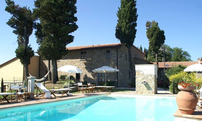 Montecarelli Casa | Casa en Montecarelli con Piscina