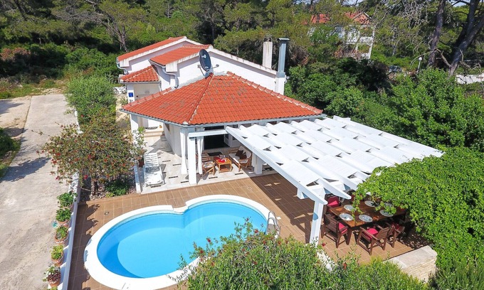 Molat Casa | Casa de vacaciones en Molat con piscina
