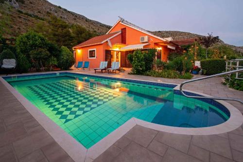 Podstrana Villa | Holiday home in Podstrana 7300
