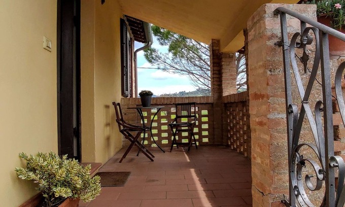 Ramazzano Apartamento | Holiday Home in Ramazzano Near Assisi
