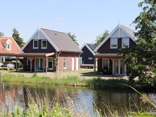 Municipality of Nissewaard Casa | Holiday Home in Simonshaven near Lake Beach