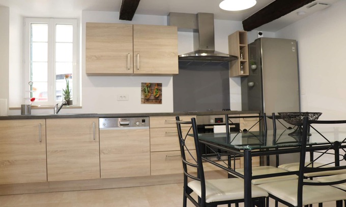 Verniolle Casa | Holiday home in the heart of the Village for 10 adults and 4 children max.