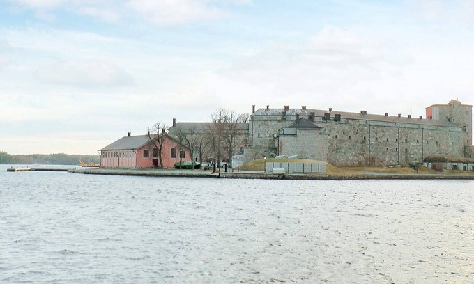 Vaxholm Casa | Holiday Home in Vaxholm