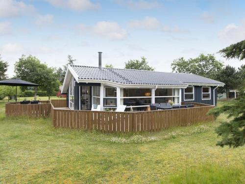 Hals Casa | Holiday Home Ingwin - from the sea by Interhome