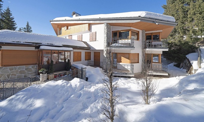 Campo Carlo Magno Casa | Holiday Home 'New Apartment C C Magno' with Balcony and Wi-Fi