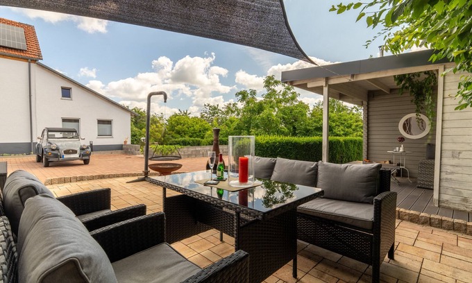 Feuerscheid Casa | Casa de vacaciones 'Kleines Backhaus in der Eifel' con sauna y terraza privada