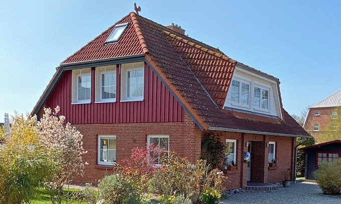 Kopendorf Casa | Casa de vacaciones 'Kleiner Leuchtturm-Backbord' con terraza privada, jardín privado y Wi-Fi