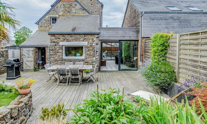 La Gouesniere Casa | Holiday Home Le Gros chêne by Interhome