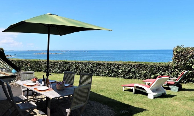 Plouescat Casa | Holiday Home Les Romarins - PLC204