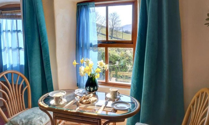 Trawsfynydd Casa | Holiday Home Llyn view cottage