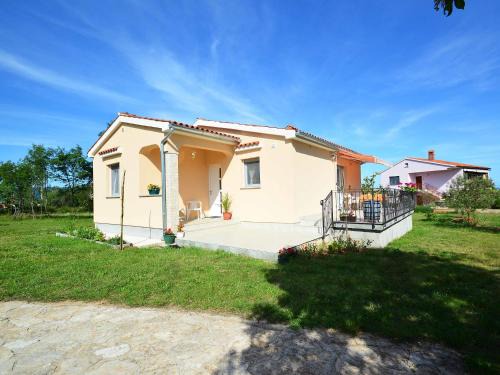 Rakalj Casa | Holiday Home Lory by Interhome