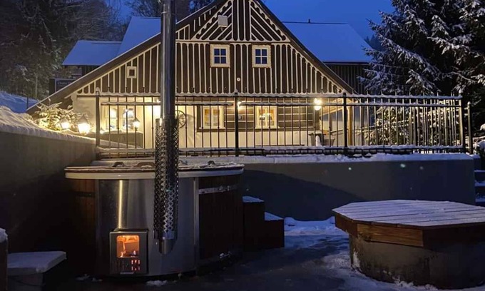 Jablonec nad Jizerou Casa | Casa vacacional Cabina de la montaña con sauna de infrarrojos y bañera de hidromasaje