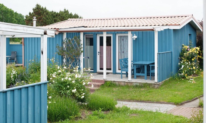 Meschendorf Casa | Casa de vacaciones "Möve Aba Bungalow 65" con terraza privada y WLAN
