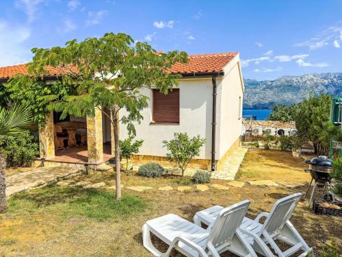 Razanac Casa | Holiday Home Nada by Interhome