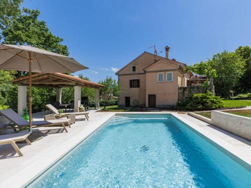 Krsan Casa | Holiday Home Nino by Interhome