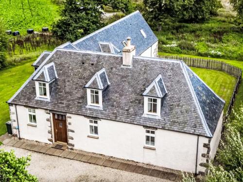 Glen Urquhart Casa | Holiday Home Old Stables by Interhome