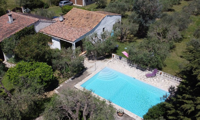 Arles Casa | Holiday home on a quiet, shady, private property