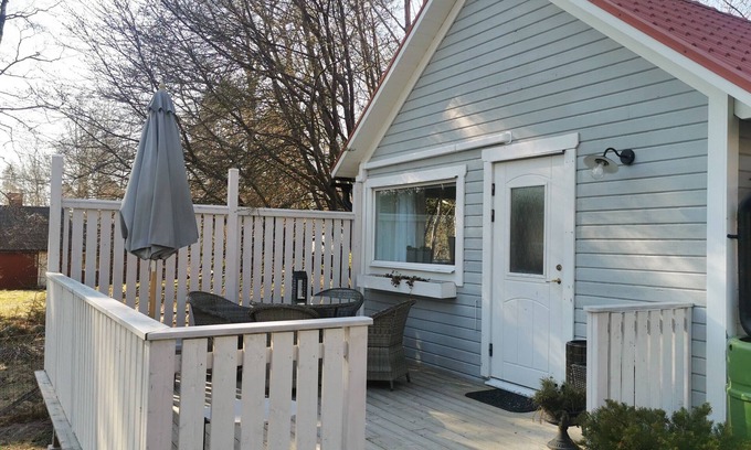 Ytterbystrand Casa | Holiday home on Resarö near the sea | SE13008