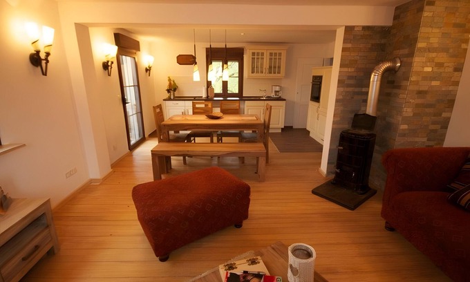Forbach Casa | Casa de vacaciones 'Paula' con vistas a la montaña, Wi-Fi y aire acondicionado