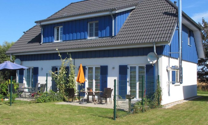 Altefaehr Casa | Holiday Home Rügenperle by Interhome