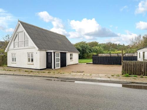 Krik Casa | Holiday Home Raika - 25m to the fjord by Interhome