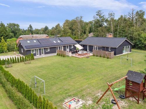 Bøtø By Casa | Holiday Home Ronia - 900m from the sea by Interhome