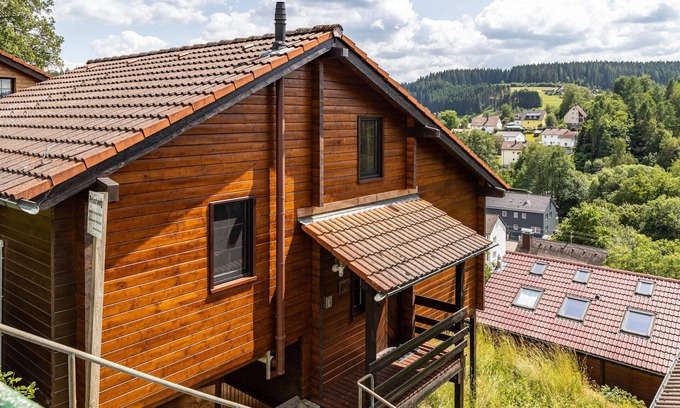 Unterkirnach Casa | Casa de vacaciones "Sommerberg" con vistas a la montaña, balcón y Wi-Fi