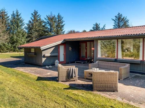 Lokken Casa | Holiday Home Thorvor - 400m from the sea by Interhome