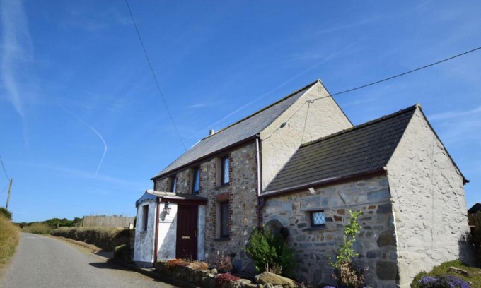 St Davids Casa | Holiday Home Trefin