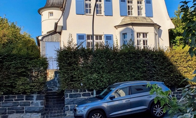 Meschede Casa | Holiday Home 'Villa Meschede' with Private Terrace and Private Garden