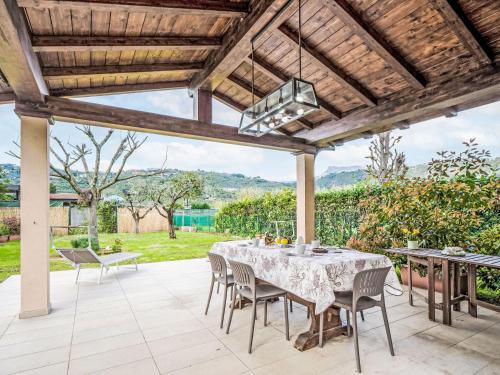 Stiava Casa | Holiday Home Villa Pardini by Interhome