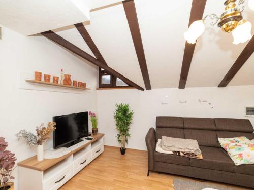 Donja Stubica Casa | Holiday home with hot tube and 1 room