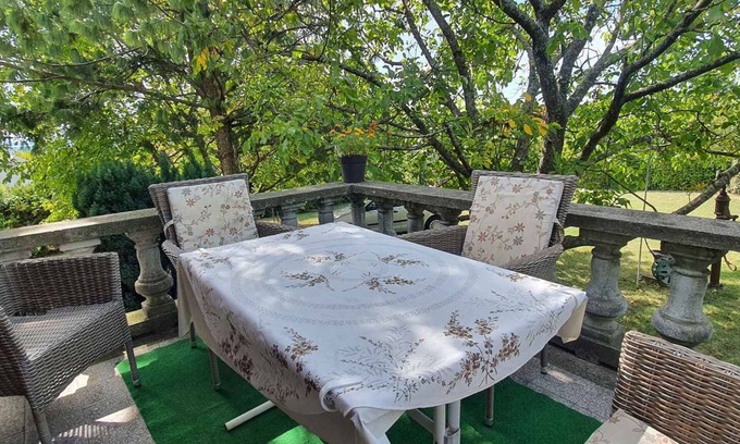 Cserszegtomaj Casa | Casa vacacional con vista al lago