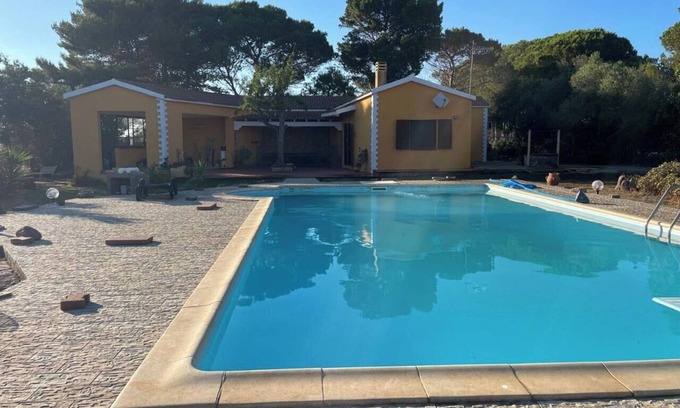 Calasetta Casa | holiday home with huge pool! Quiet location, 500 m away from the sea