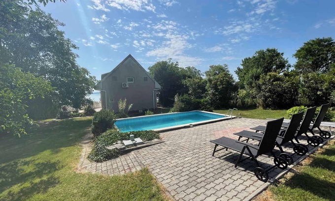 Abrahamhegy Casa | Casa vacacional con piscina y panorama de Balaton