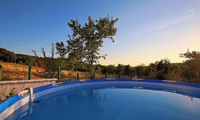 Ripenda Verbanci Casa | Casa vacacional con piscina y barbacoa
