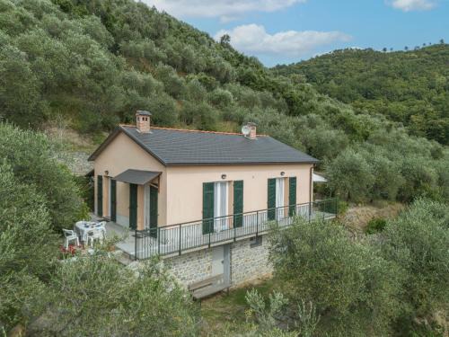 Sestri Levante Casa | Holiday Home Zia Maria by Interhome