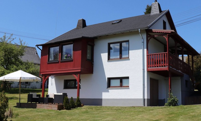 Hardt Casa | Casa de vacaciones 'Ferienhaus Zur Schönen Aussicht' con terraza privada, jardín privado y Wi-Fi