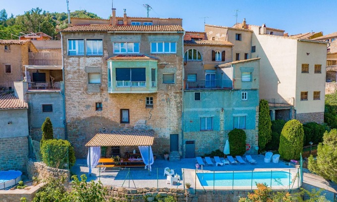 Biosca Casa | Casa de vacaciones Biosca para 1 - 15 personas con 5 dormitorios - Casa adosada