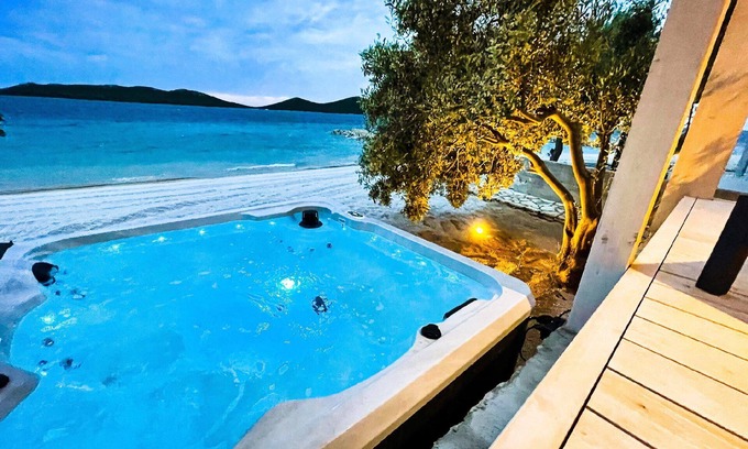 Drage Casa | Holiday house Drage for 1 - 6 persons with 2 bedrooms - Holiday house