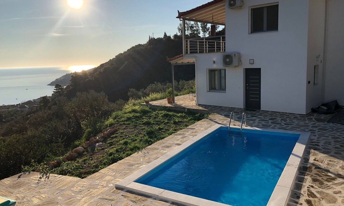 Livadi Casa | Casa de vacaciones para hasta 6 personas con fantásticas vistas al mar