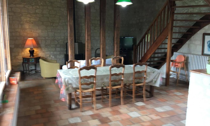 Beaumont-en-Veron Casa | Casa de vacaciones Beaumont en Véron para 1 - 6 personas con 3 dormitorios - Casa adosada