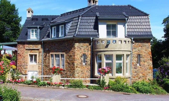 Wehringhausen Casa | Casa de vacaciones Hagen para 1 - 7 personas con 4 dormitorios - Casa de vacaciones