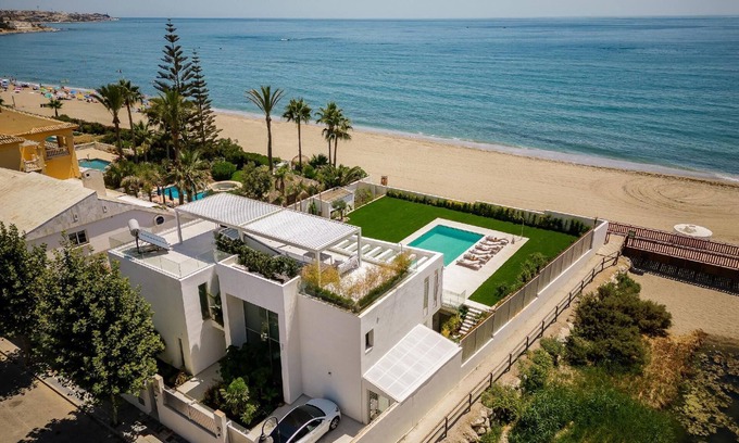 La Cala de Mijas Casa | Holiday house La Cala de Mijas for 1 - 8 persons with 5 bedrooms - Holiday home