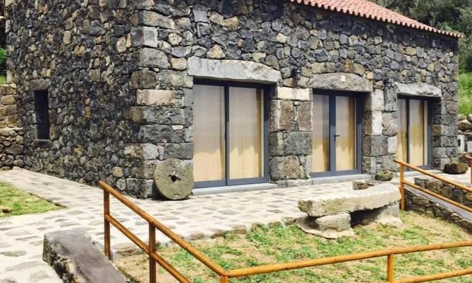 Santa Cruz da Graciosa Casa | Casa de vacaciones Luz para 1 - 4 personas con 2 dormitorios - Casa de vacaciones